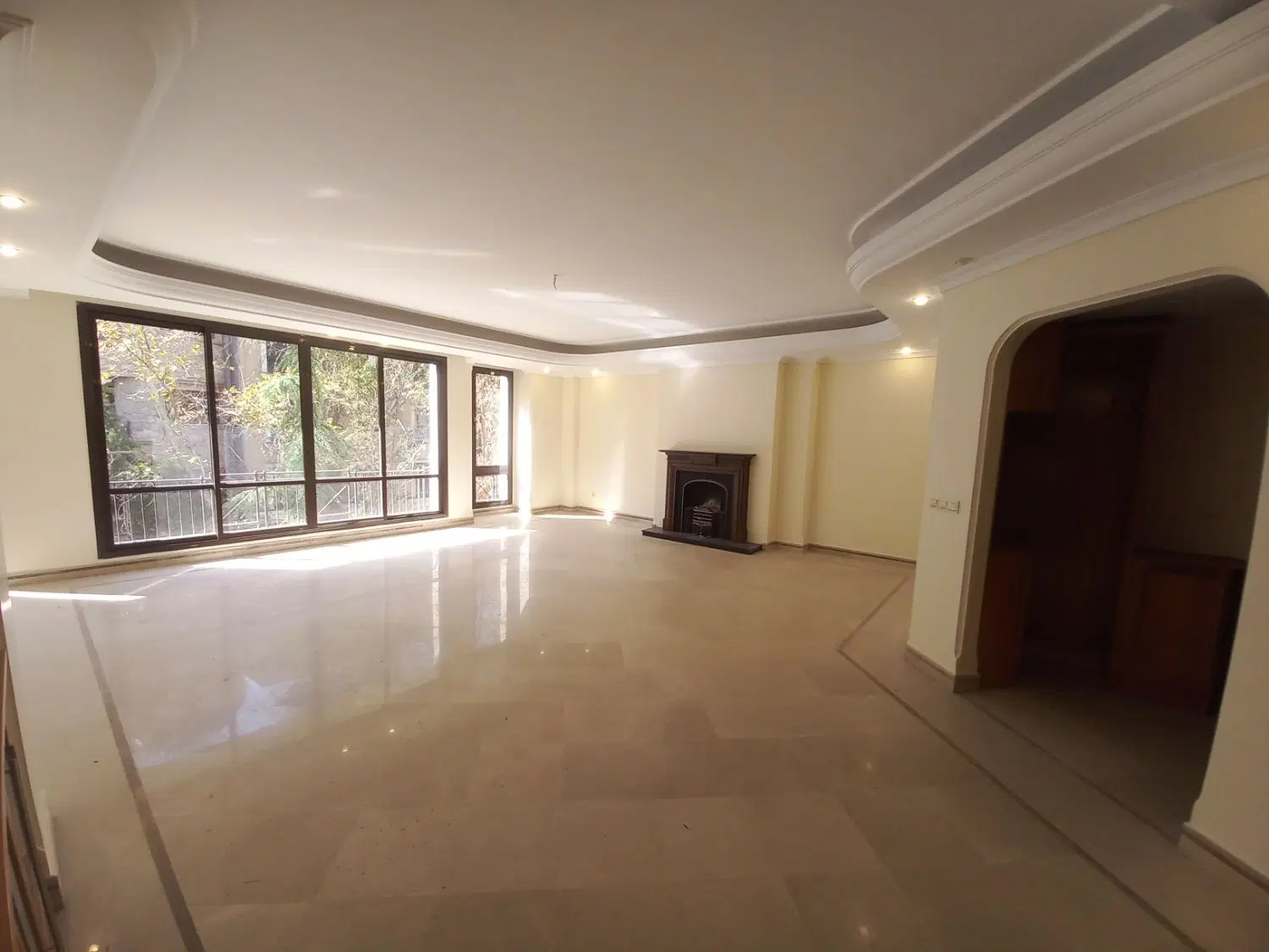 مینی سیتی نخل ۱۶۰متر۳خواب طبقه۴ لابی شیک