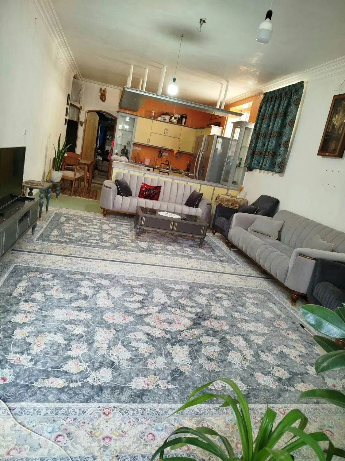 سوئیت نود متری بهشتی چهلوچهار