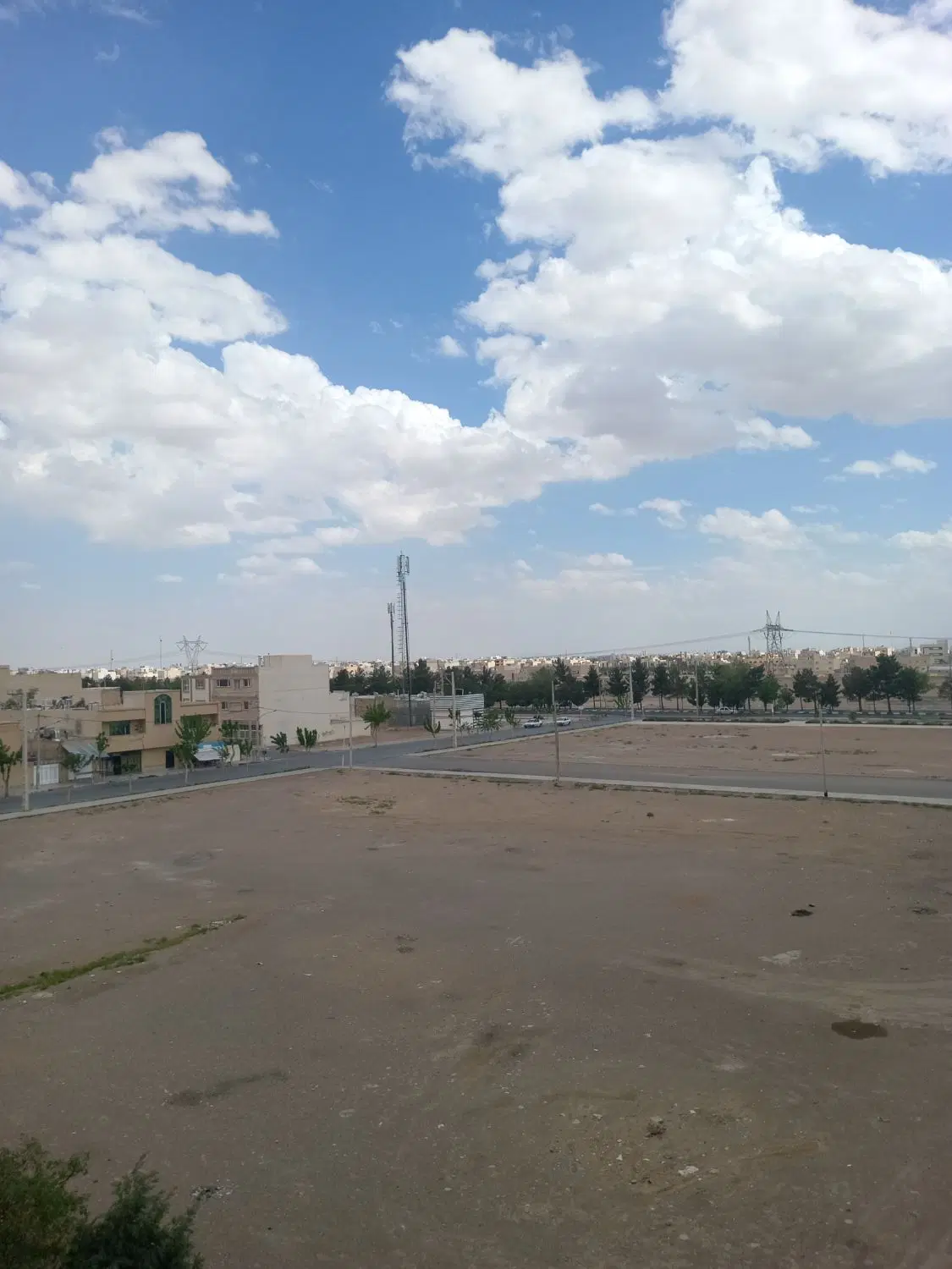 آپارتمان مجتمع آمود گلدیس سند تکبرگ ششدانگ تخلیه