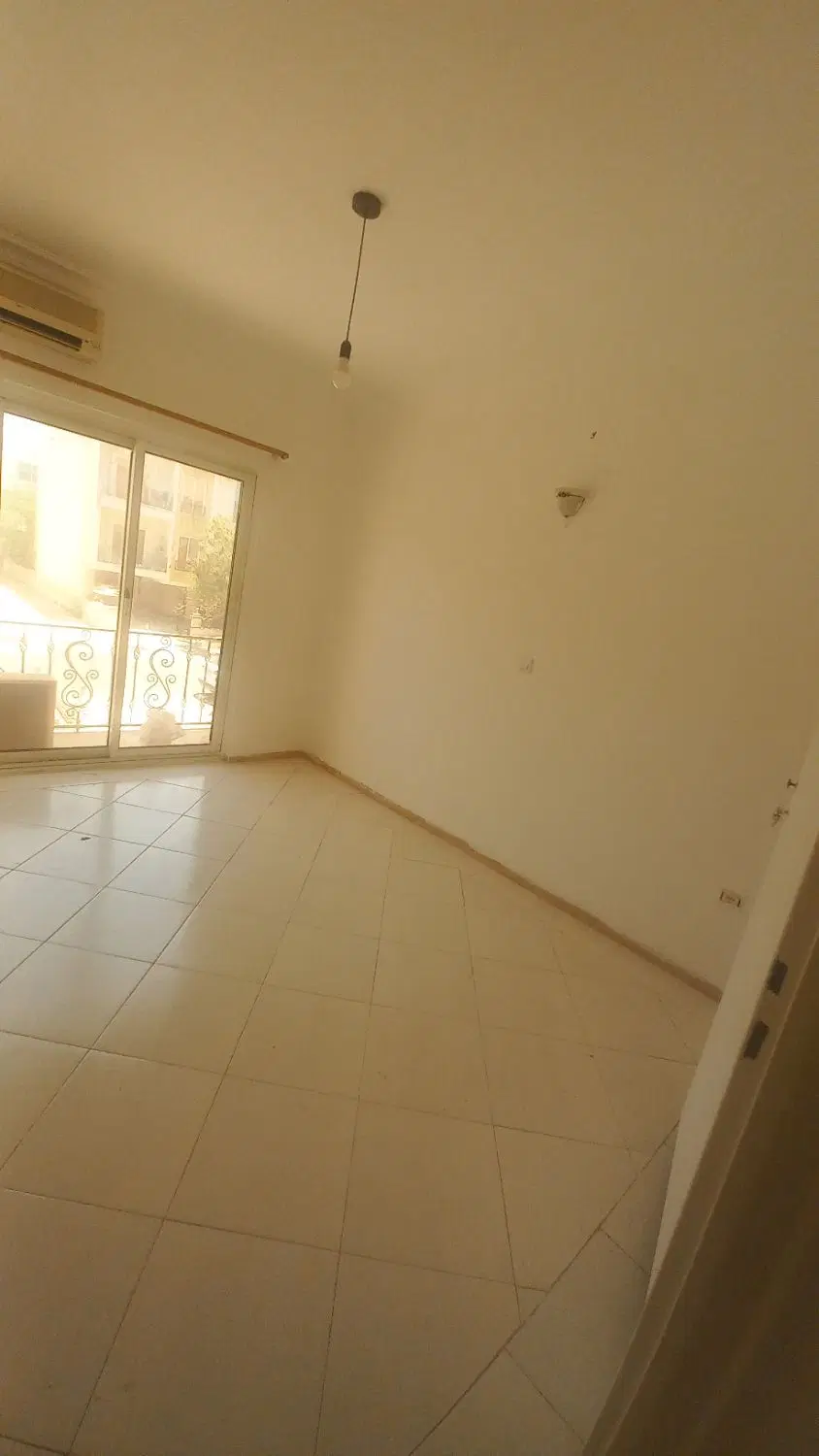 یکخواب همکف سدر