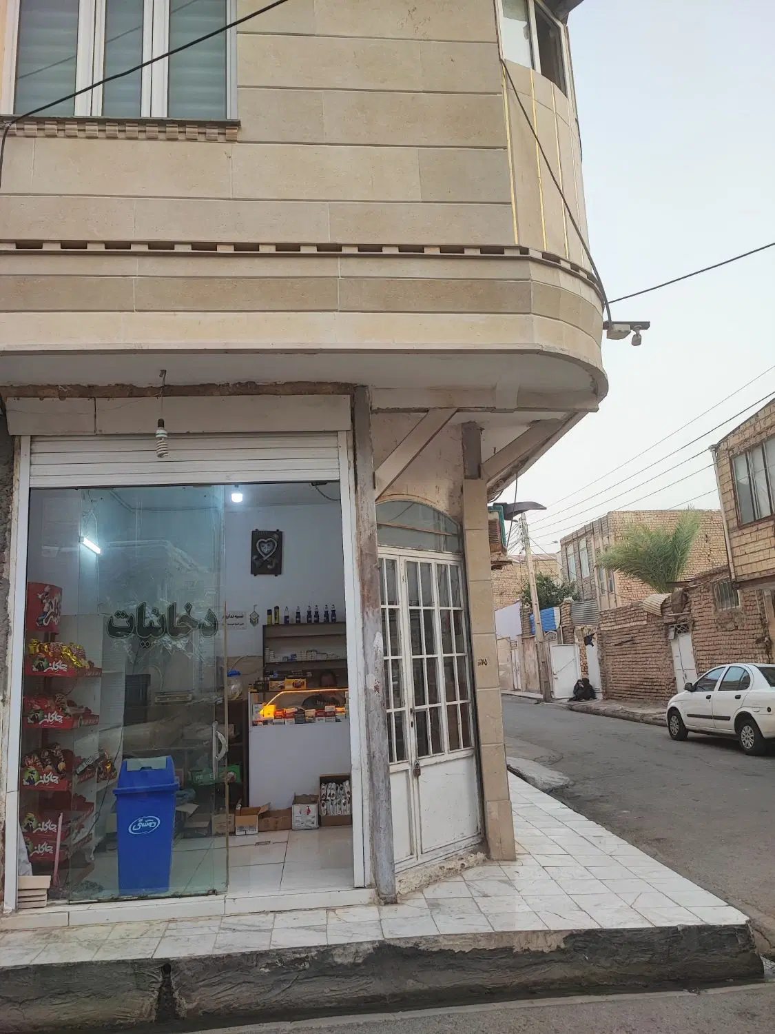 ۱۰ متری به اجاره داده میشود