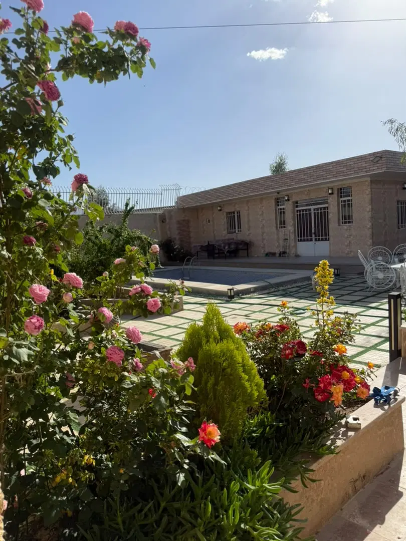 باغ مجوزدار اصفهانک