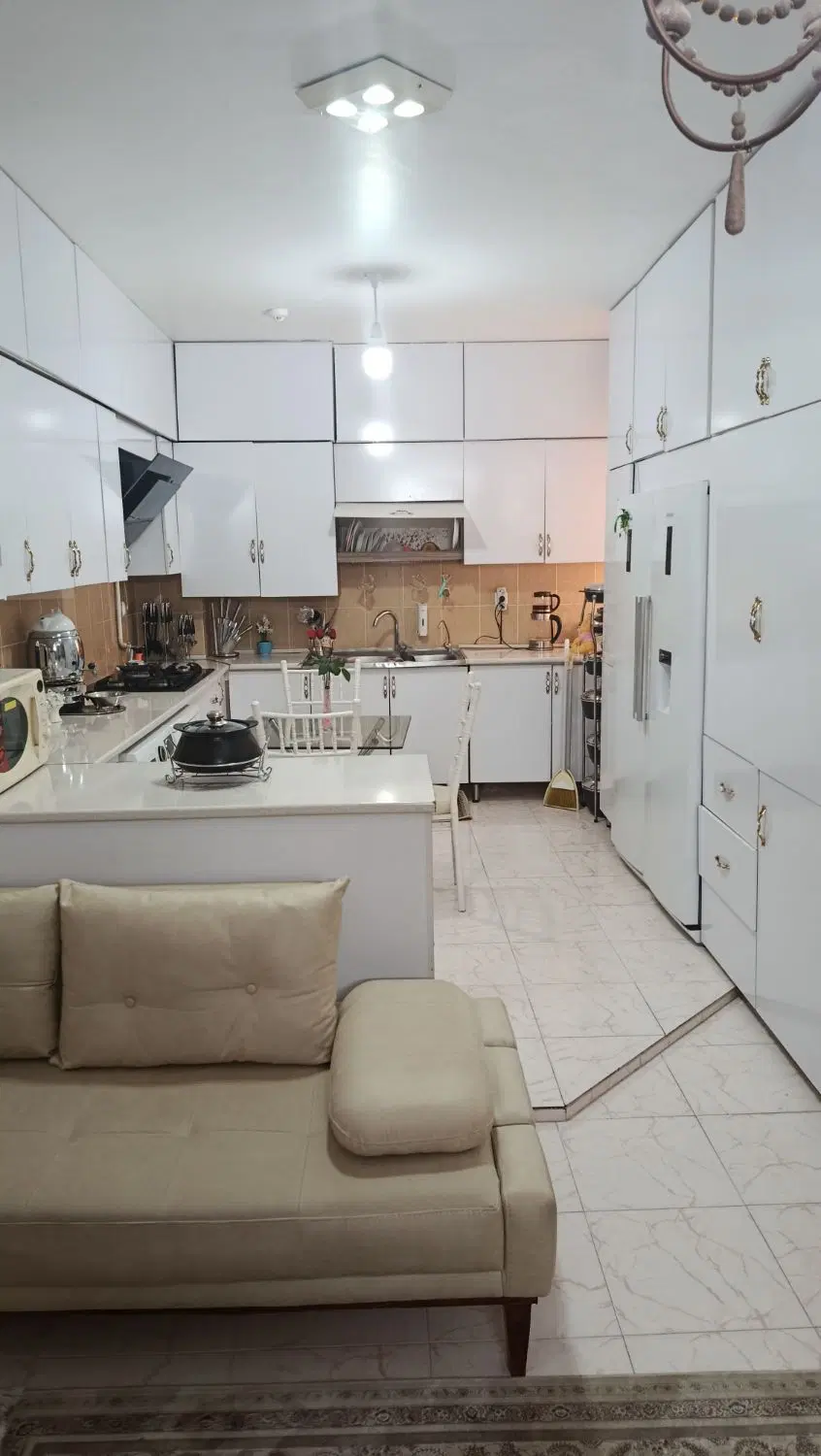 فروشی آپارتمان سه خواب