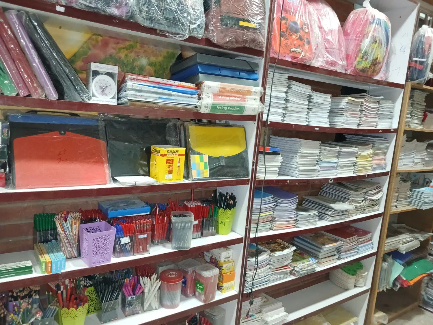 واگذاری مغازه لوازم التحریر