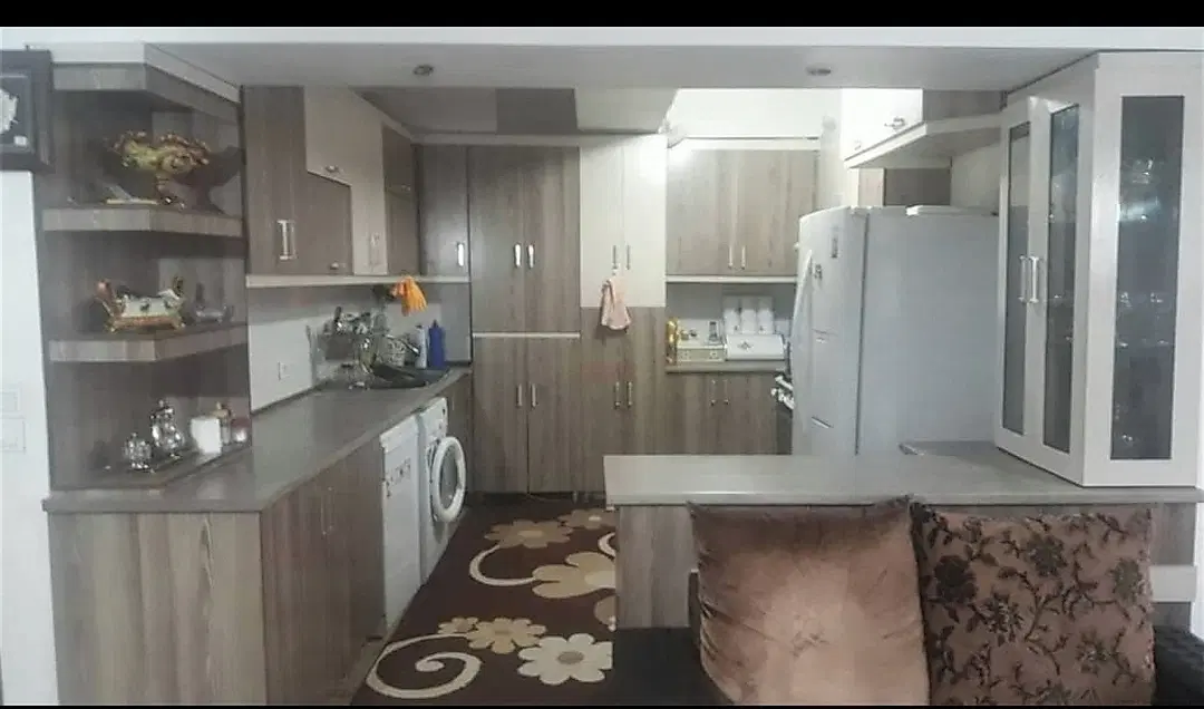 حافظ جنوبی خ پرورش