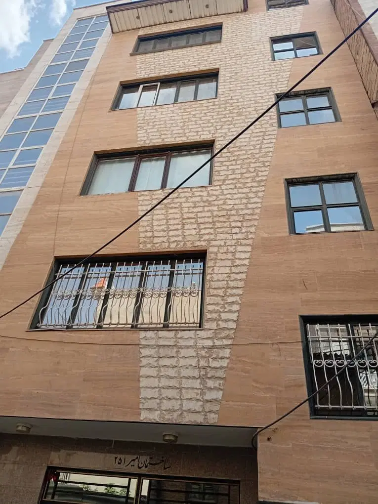 آپارتمان ۹۰ متری_میدان مصدق