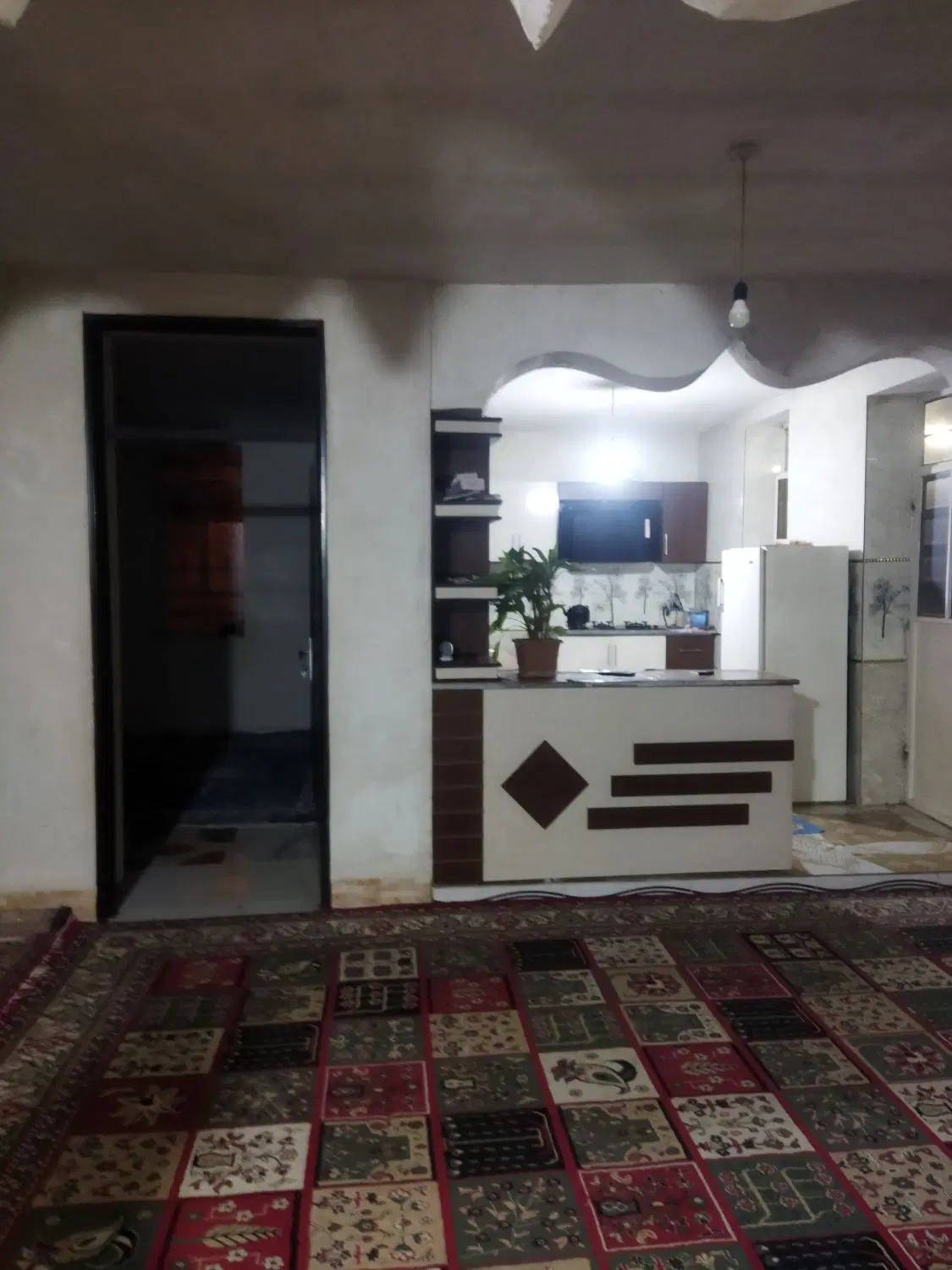 اجاره طبقه اول بر روی همکف
