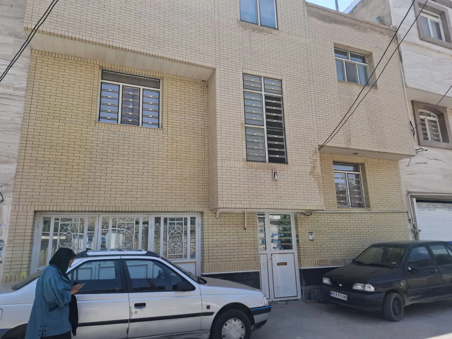 منزل مسکونی دو طبقه شیراز گویم