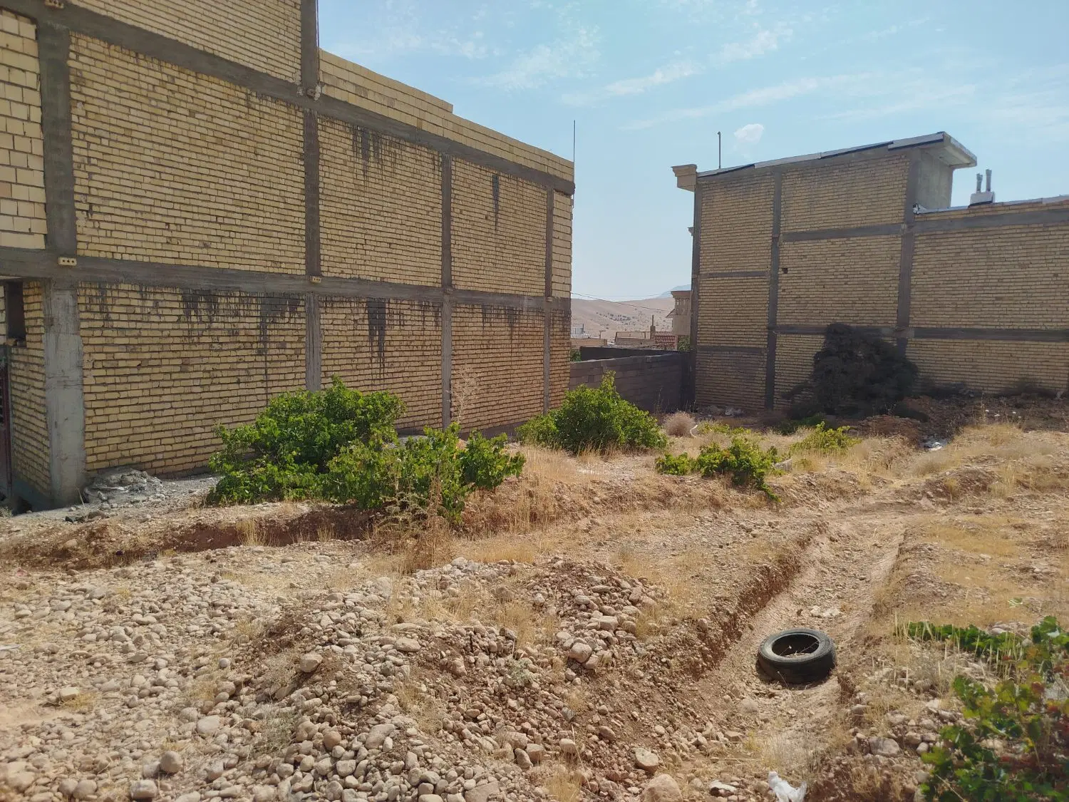 زمین مسکونی قلات
