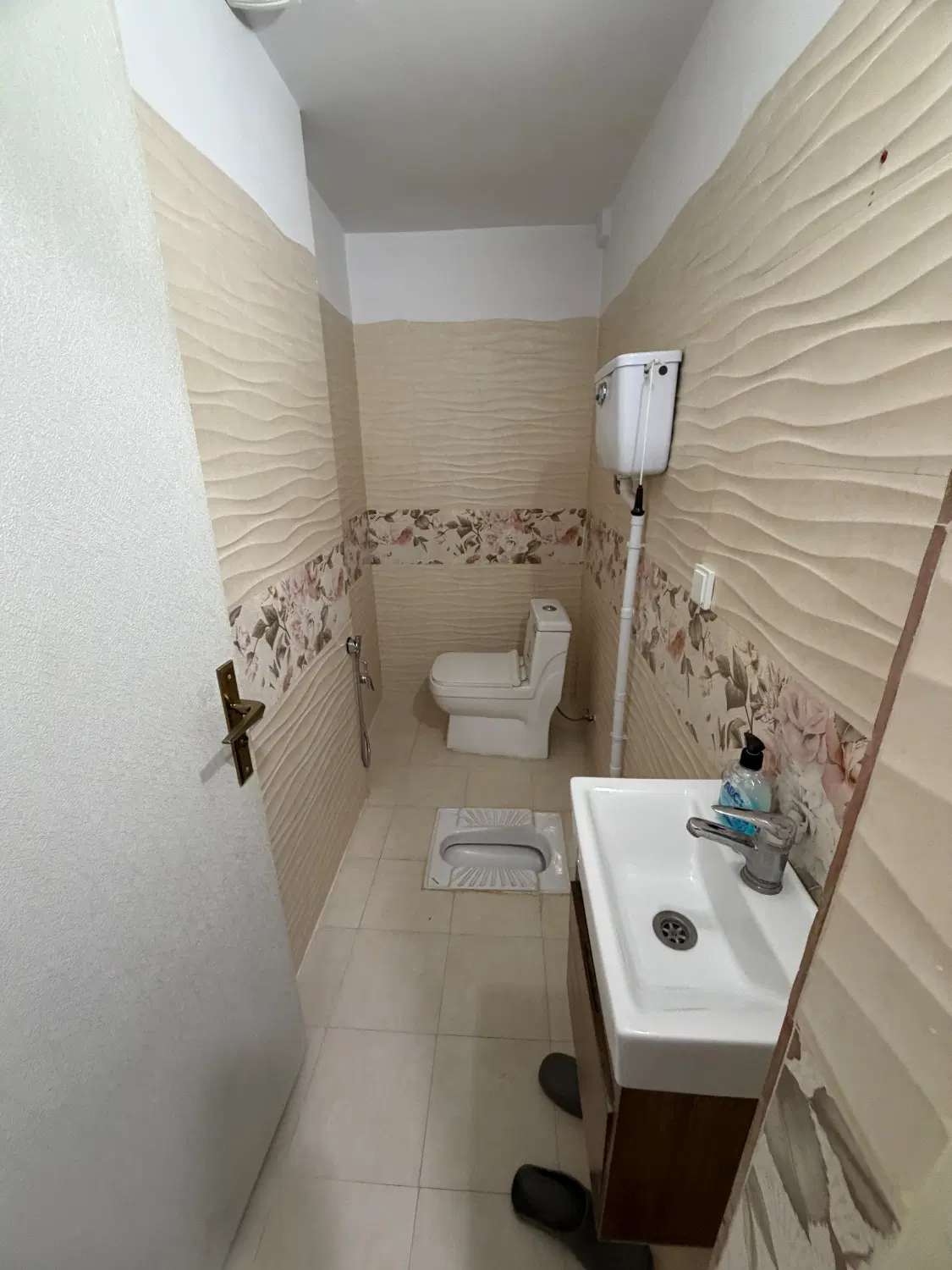 اپارتمان ۸۳_۵ فول امکانات