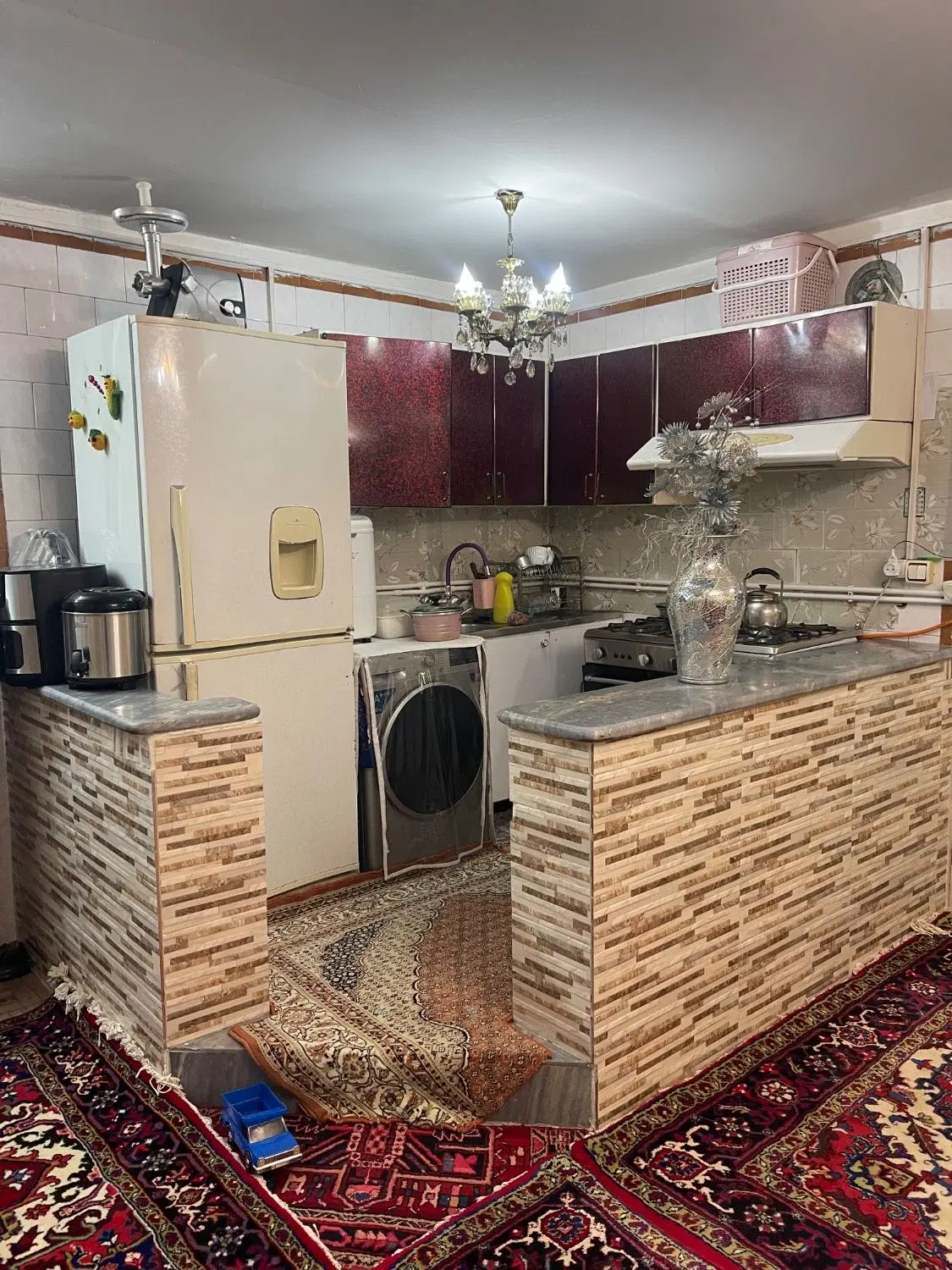 فروش ۵۰ متر آپارتمان در اندیشه (املاک مهراجی)