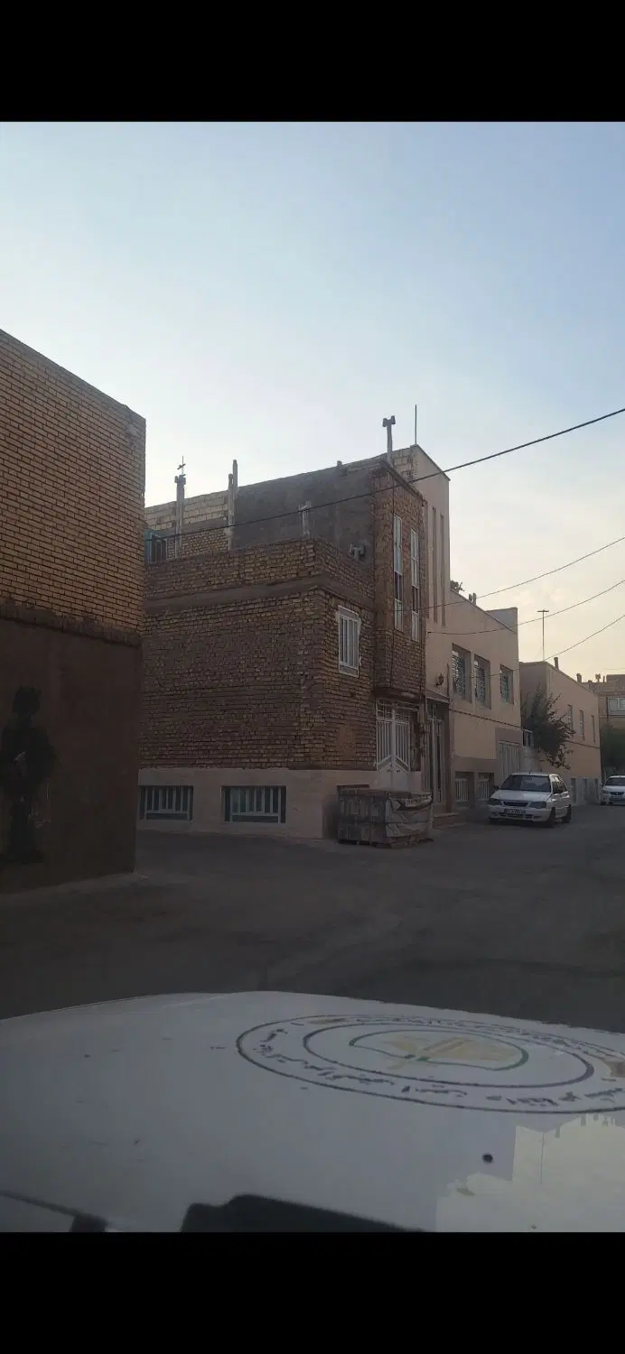 خانه میدان صنعت