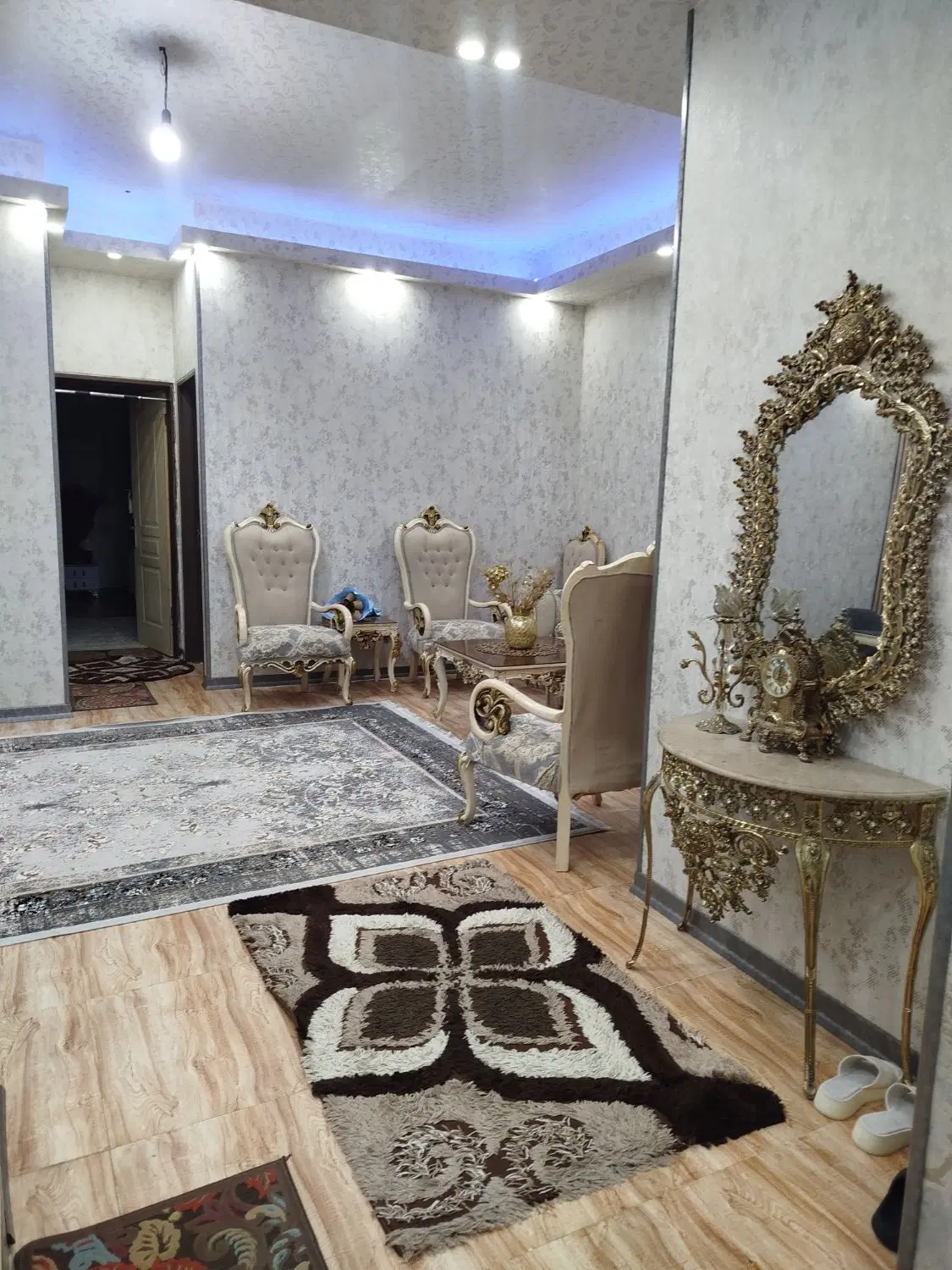 آپارتمان 155 متری کلاک نو خیابان اصلی میدان اسکندی