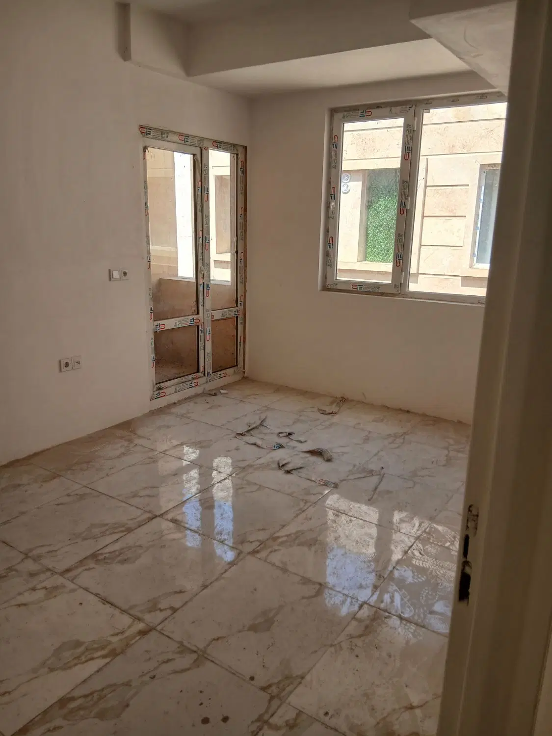 56 متری چهارباغ