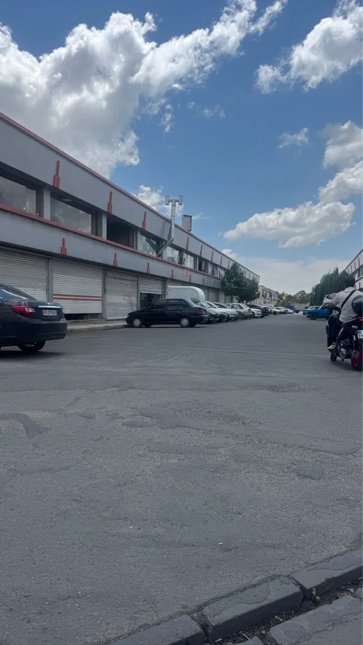 فروش مغازه(دوکله) ۶۰ متری بلوار کامیونداران