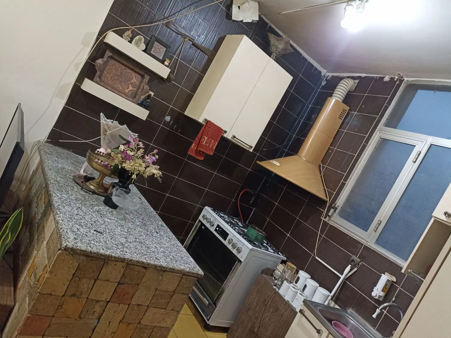 اجاره سوییت 65متری با یک اتاق خواب ودوانباری