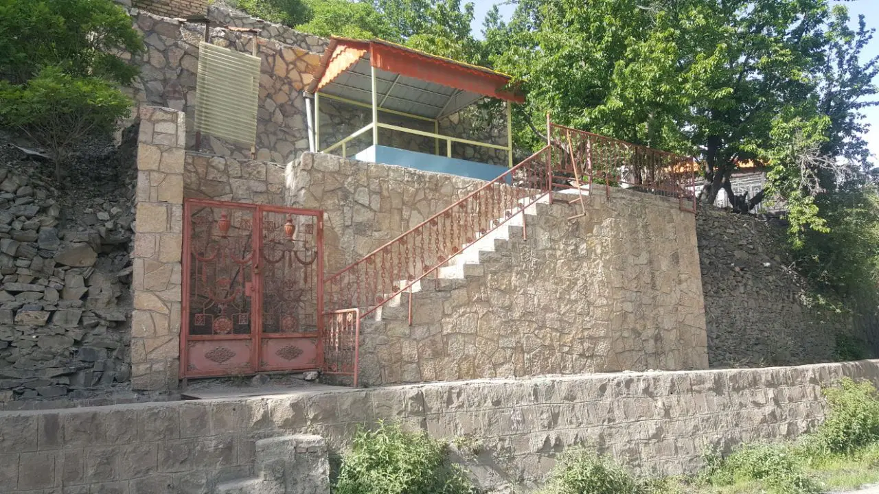 باغ ویلا حاشیه زشک