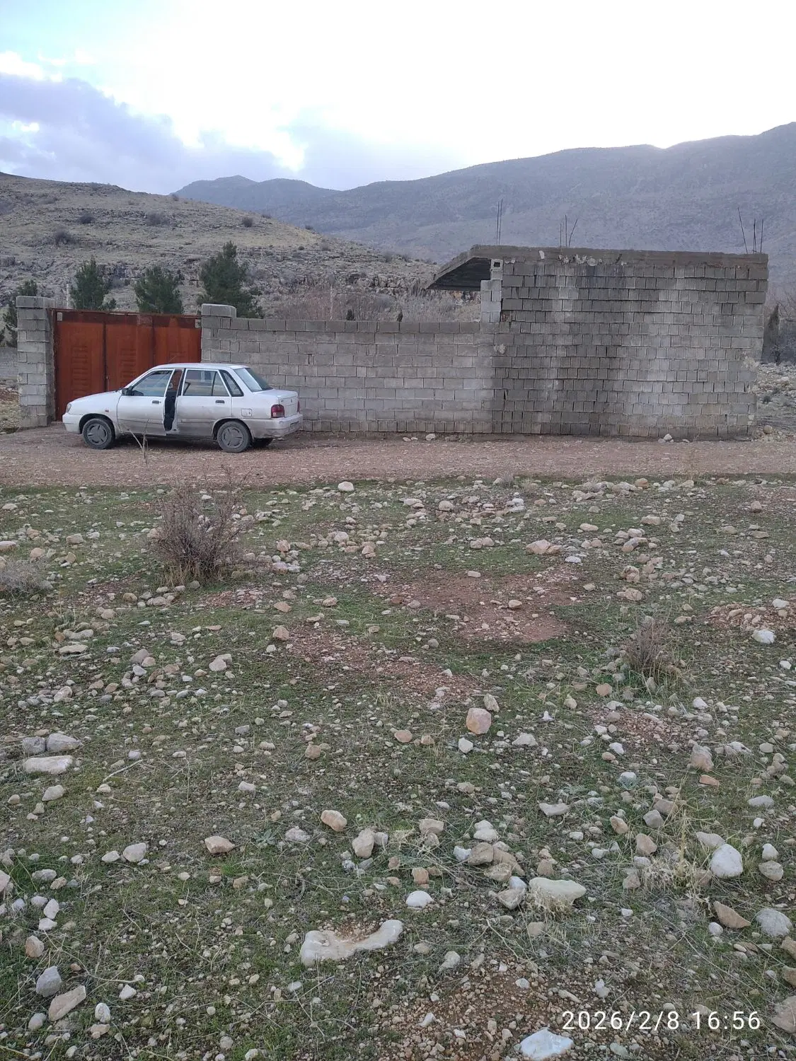 زمین اسکلت شده 200متری