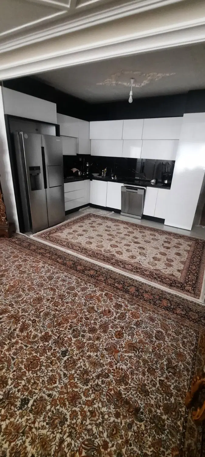 خانه ۱۰۰ متری وحدت