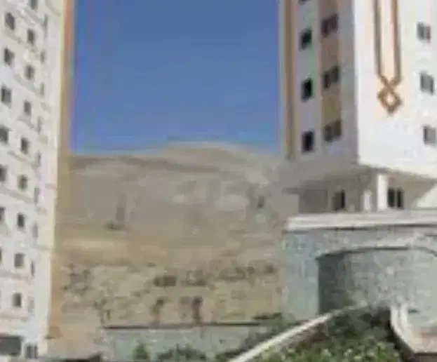سهام زمین ۸۵ متری بام تهران مناسب سرمایه گذاری