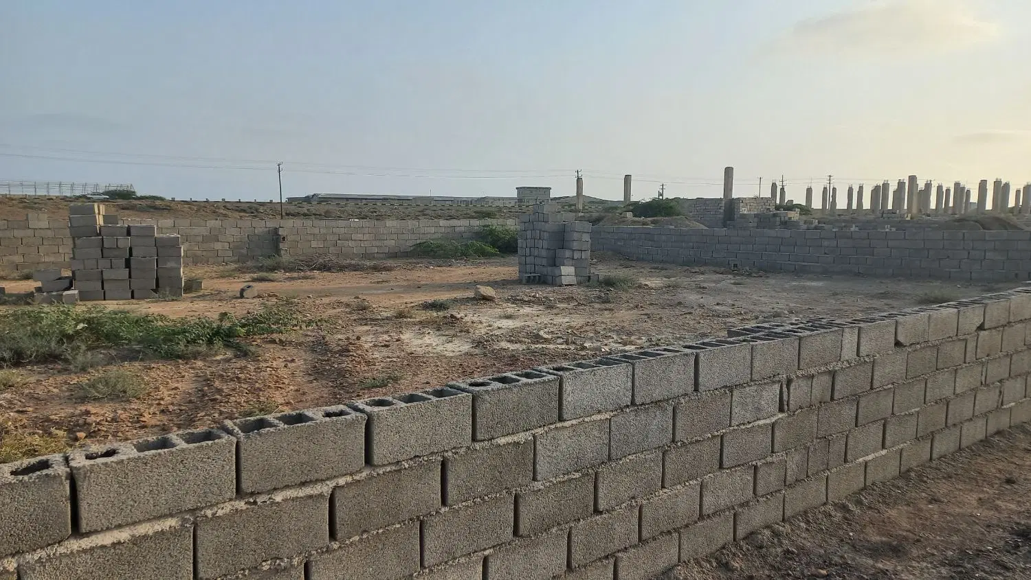 فروش ۲۰۰ متر زمین در هوتاباد