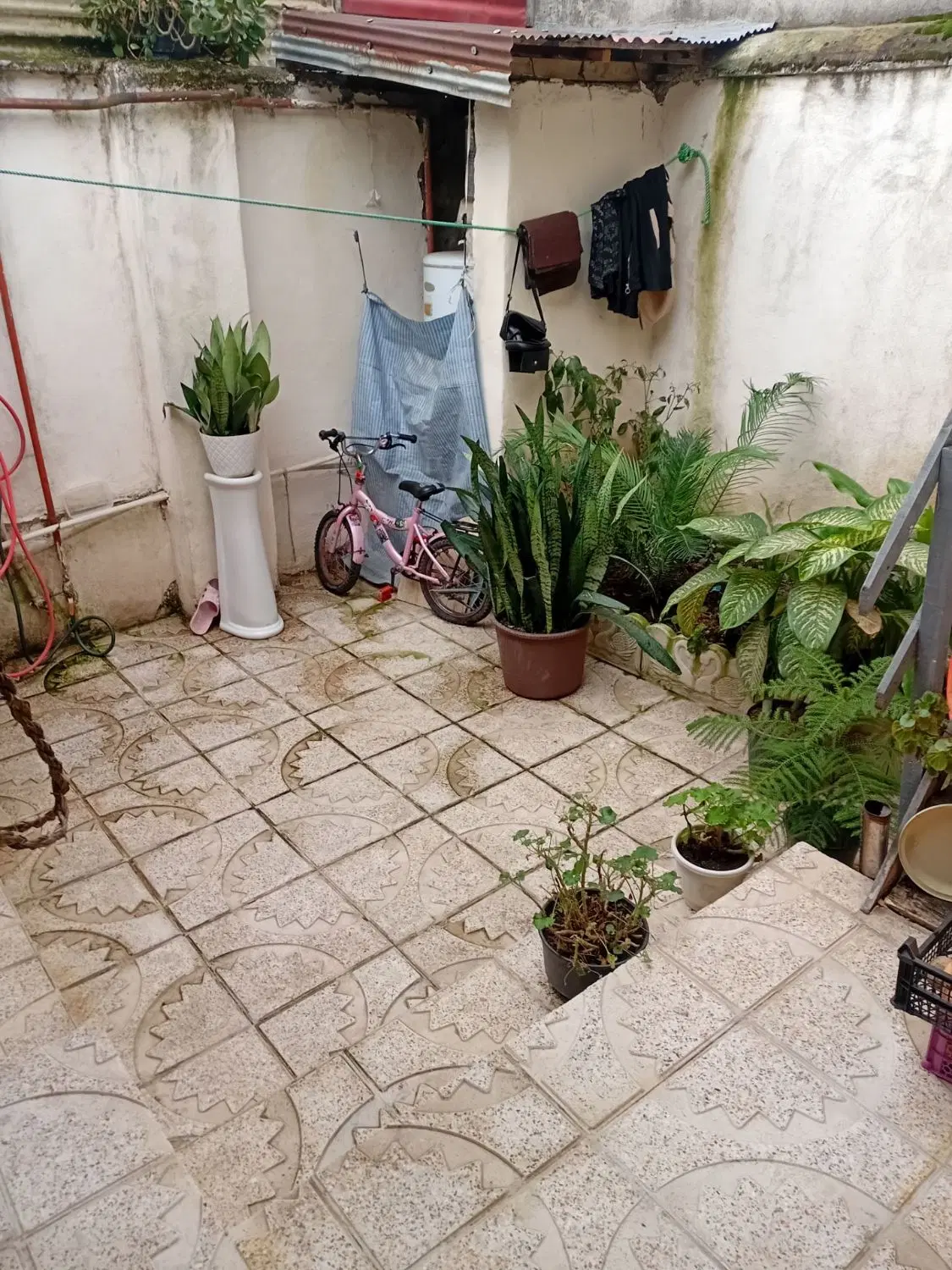 فروش ویلاکلنگی قابل سکونت 70متربامتراژ100مترسنگر