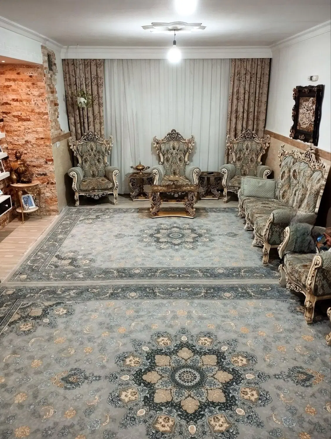 فروش سه طبقه ونیم با مغازه