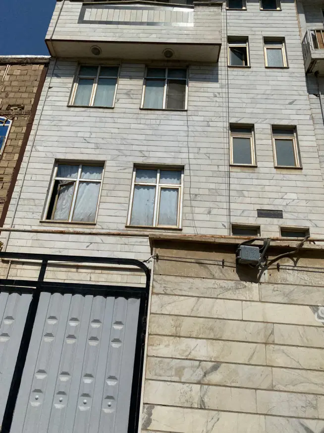 اپارتمان تک واحدی
