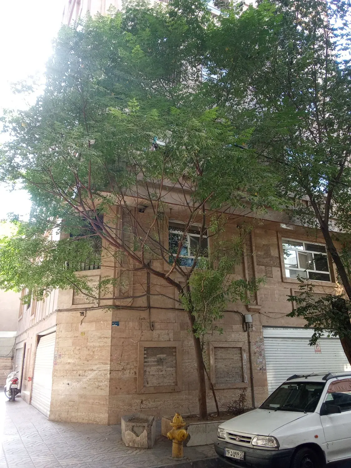 آپارتمان ۸۲ متری