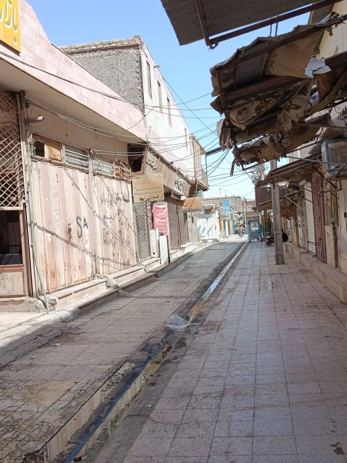 مغازه در پاساژ سبحان زابل