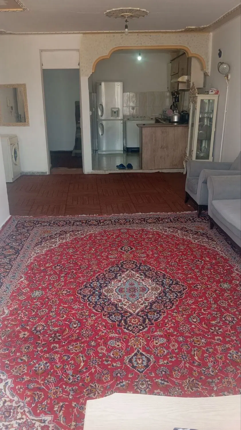واحد ۶۰ متری عروسک روبه نما