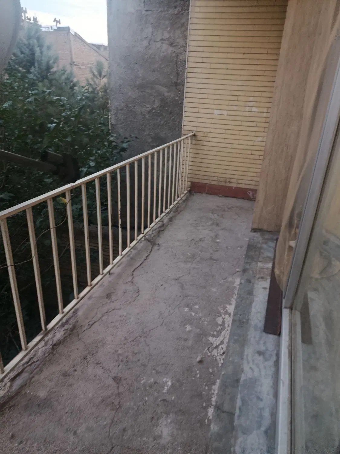 اجاره طبقه اول حافظ