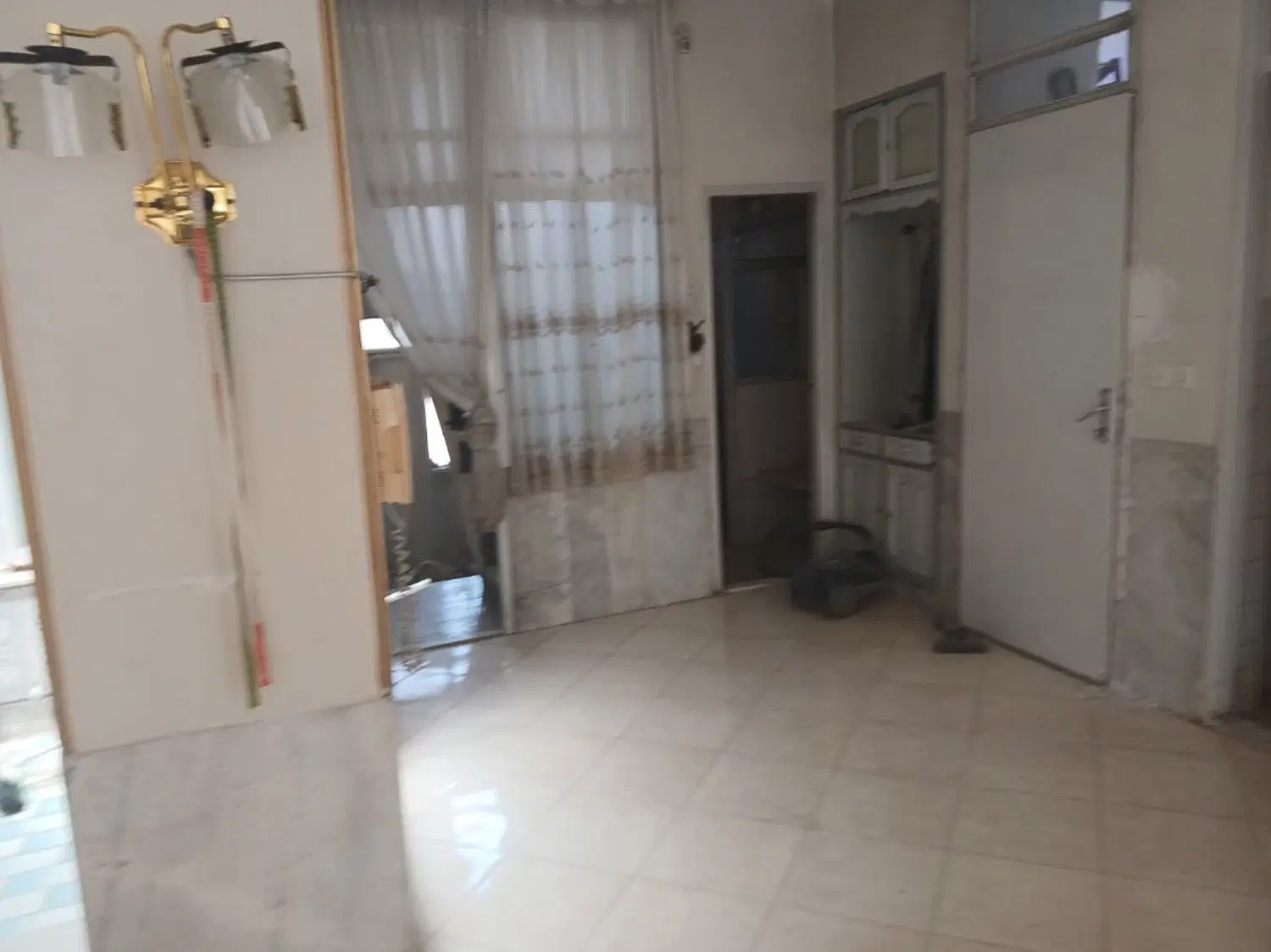 اجاره منزل مسکونی دربست دوطبقه با پارکینگ