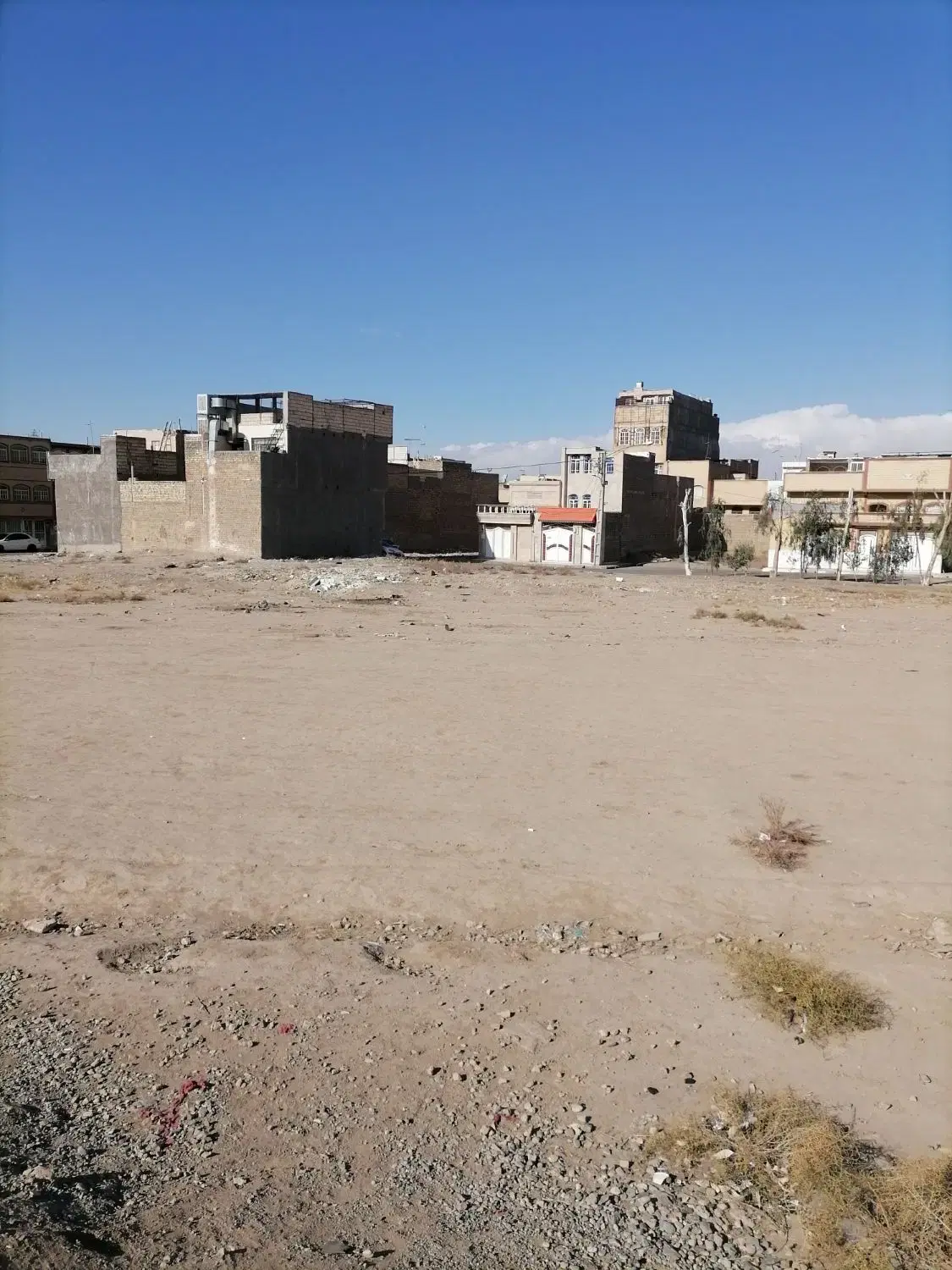۱۶۰ متر زمین فروشی محلاتی