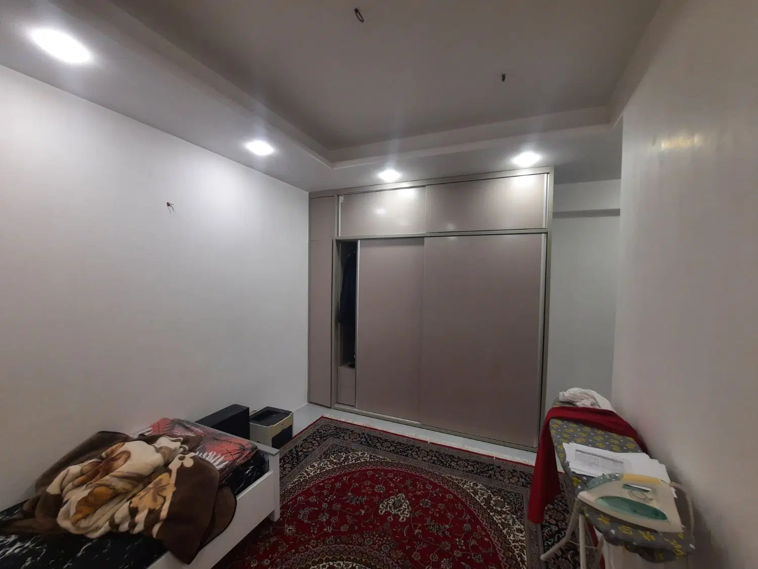 رهن و اجاره واحد ۱۹۰ متری ملاقاتی
