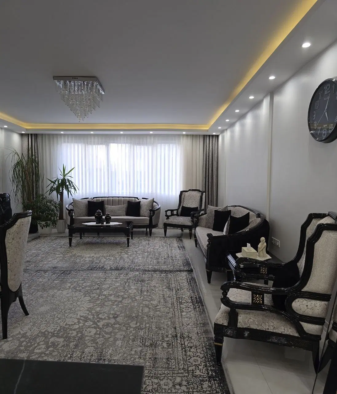 ۱۲۰ متر تک واحدی