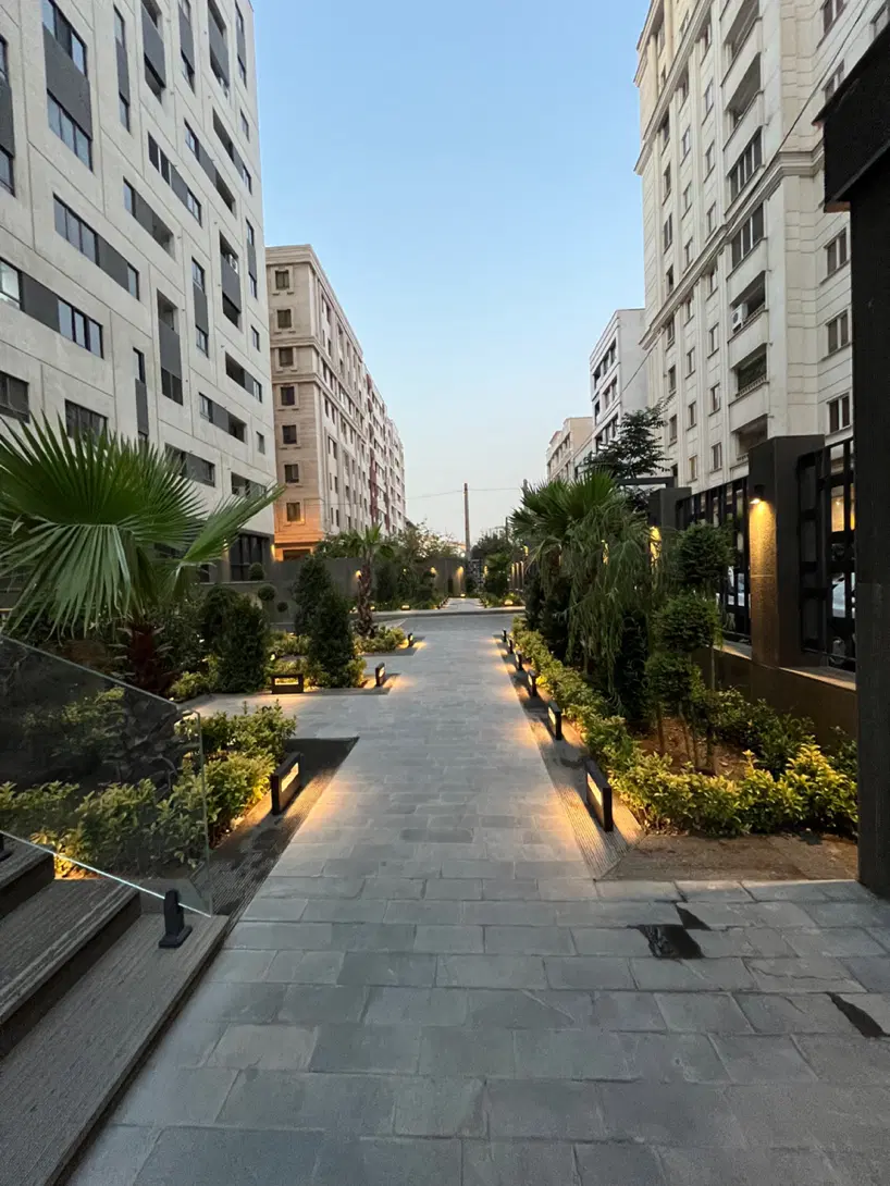 ۸۸ متر_۲ خواب_نوساز کلیدنخورده_امکان اخذ وام