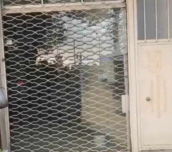 مغازه تجاری و مسکونی در عجب شیر