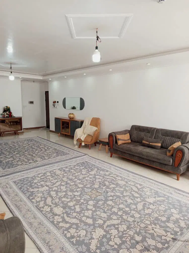 ۱۰۲متری فول امکانات وصفنارد سندتک برگ