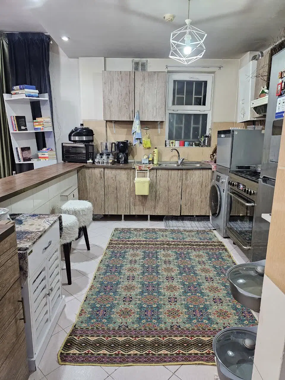 فروش آپارتمان حدودا۷۰متری