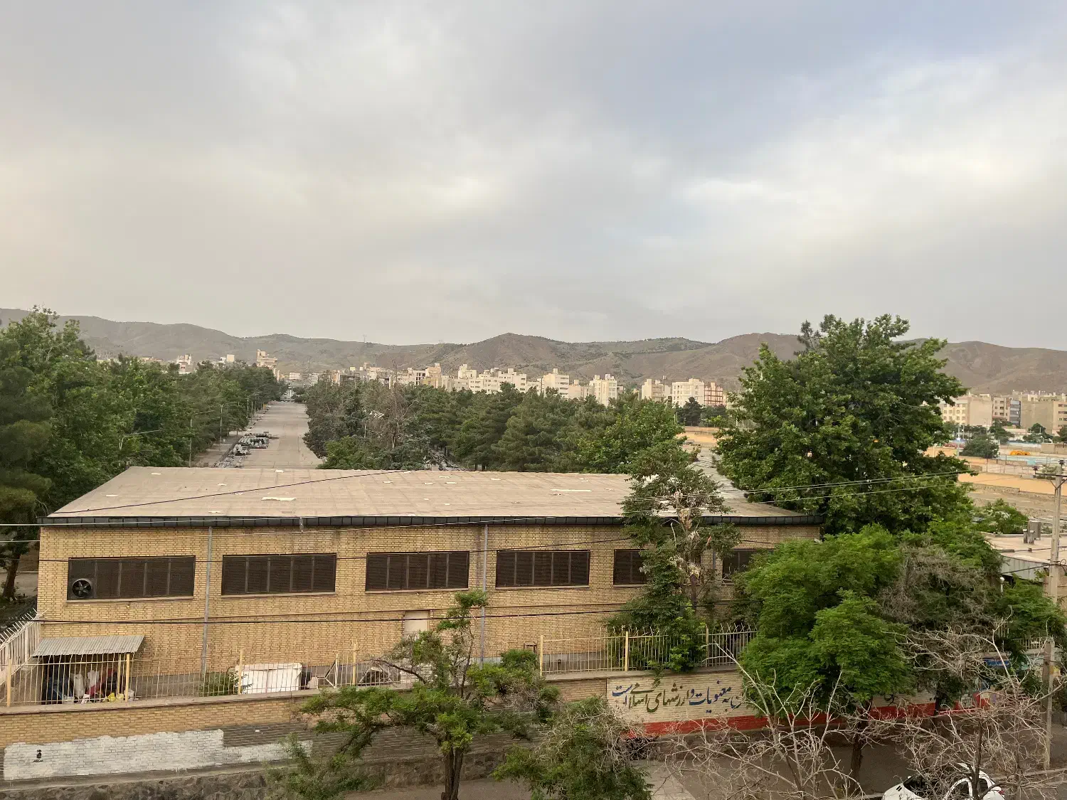 آپارتمان تکواحدی ۱۸۸ متری