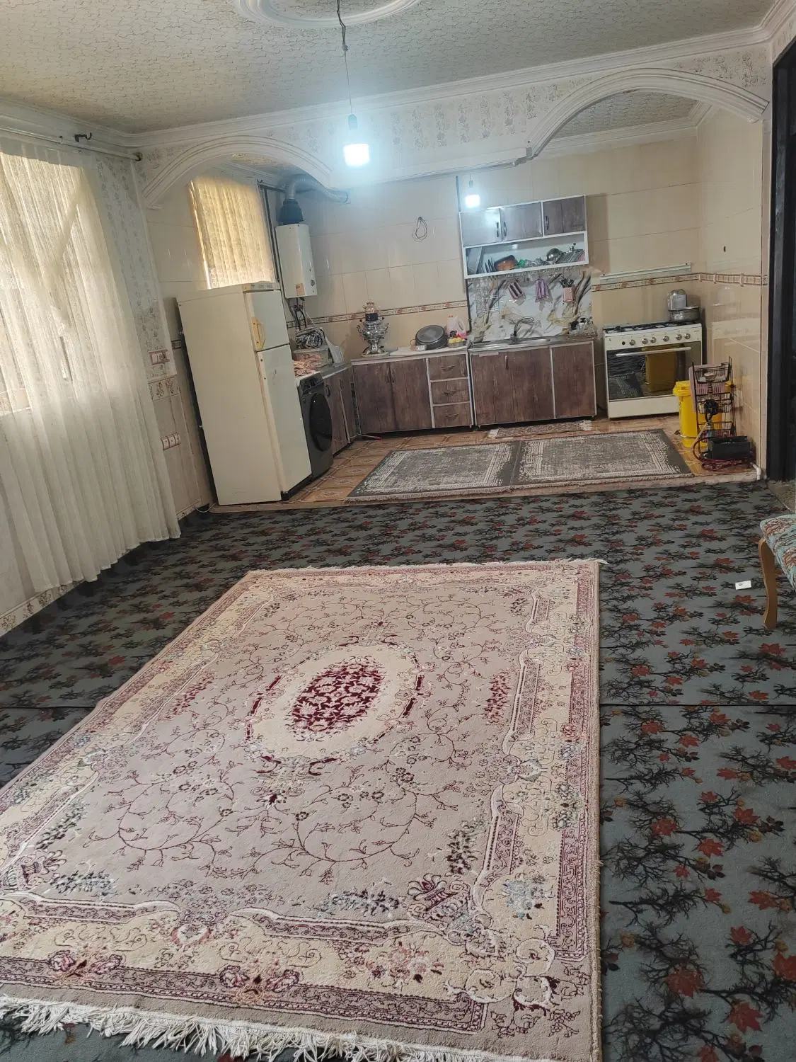 واحد هشتادوپنج متری دوخواب
