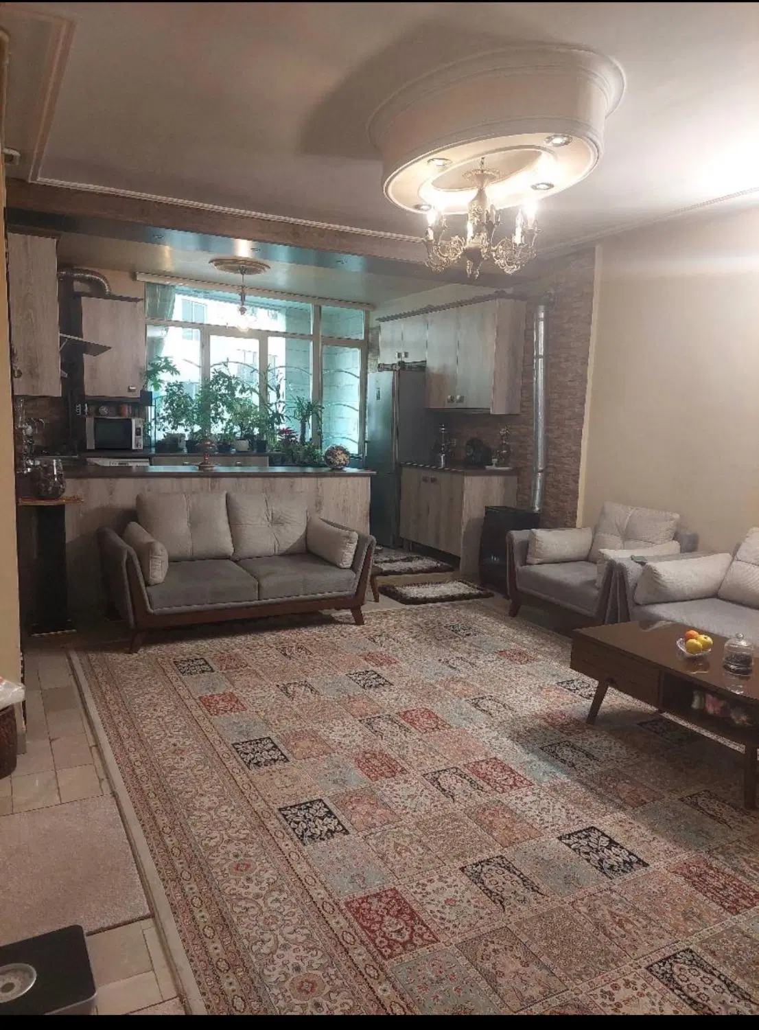 اپارتمان  ۶۲ متری تک واحد تخلیه