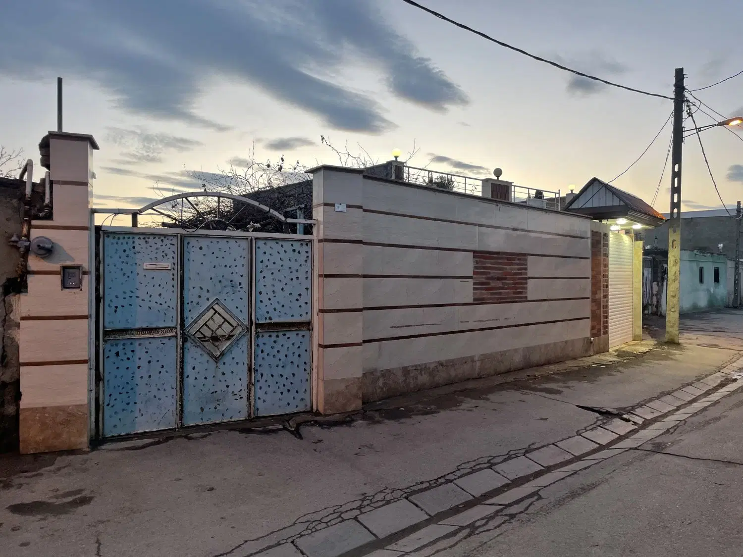 خانه ویلایی تنکمان