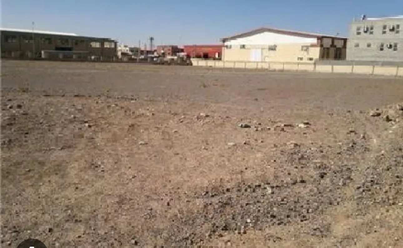 زمین صنعتی زیبادشت صنعت ۴
