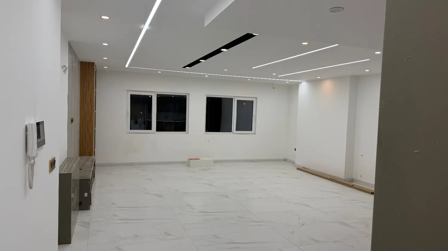 فروش اپارتمان دو خوابه صدرا بوستان ۷