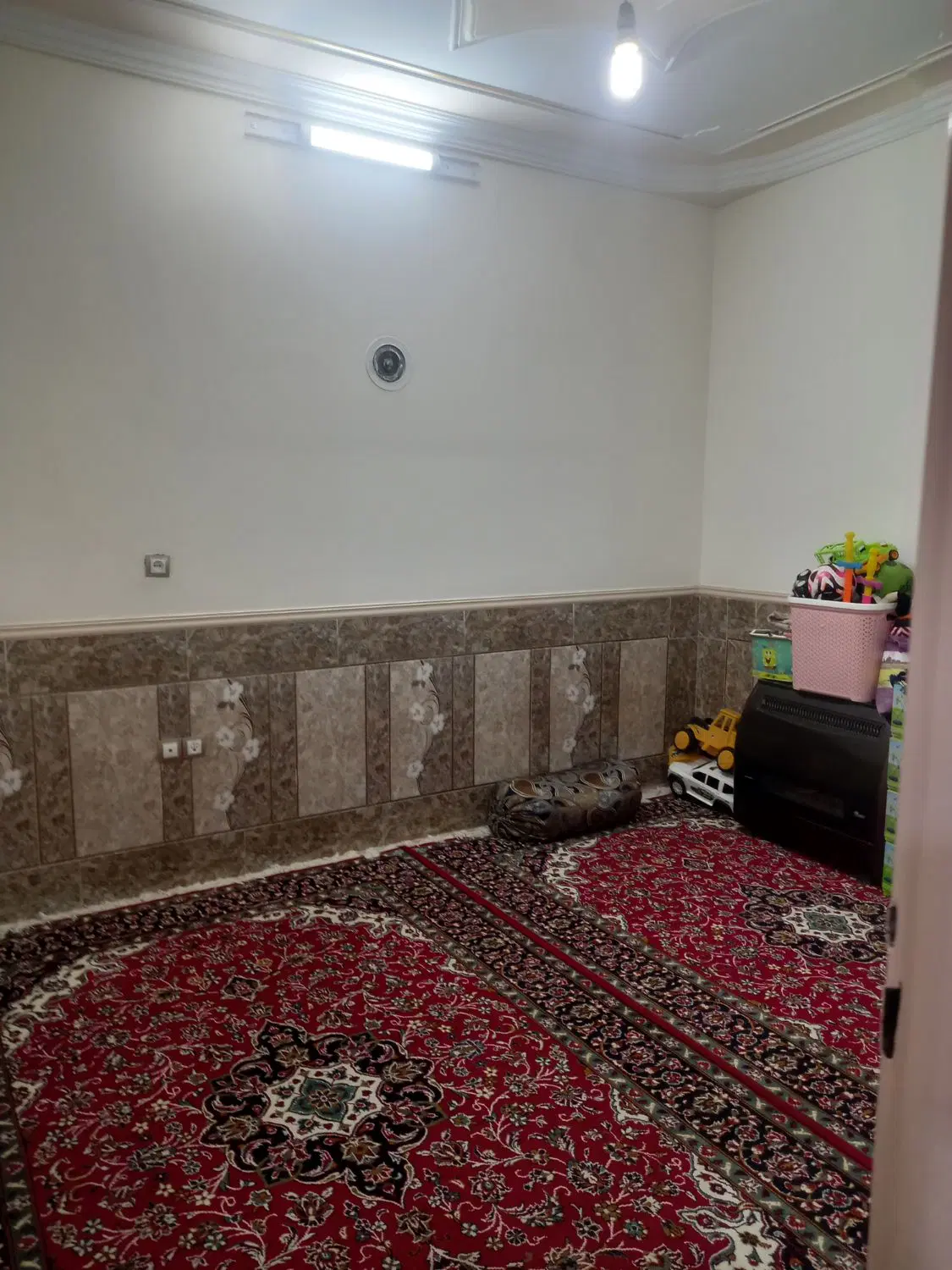 یک واحد برای اجاره