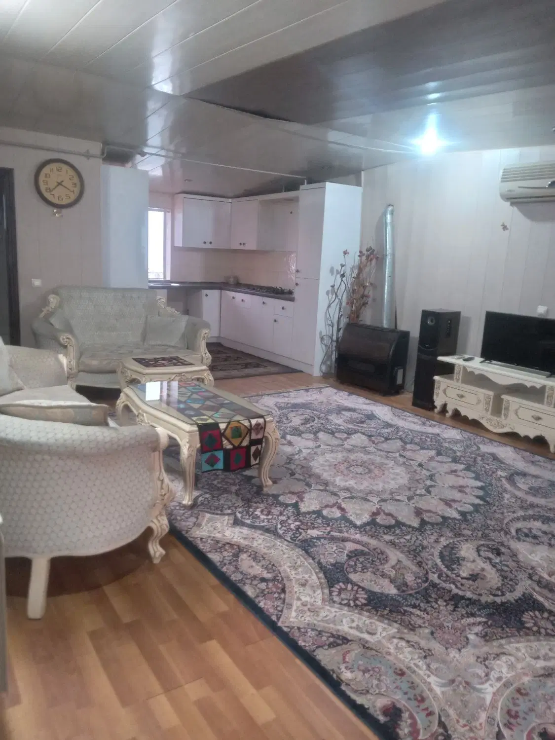 فروش آپارتمان ۸۰متر ۱خوابه با ۳۰متر تراس