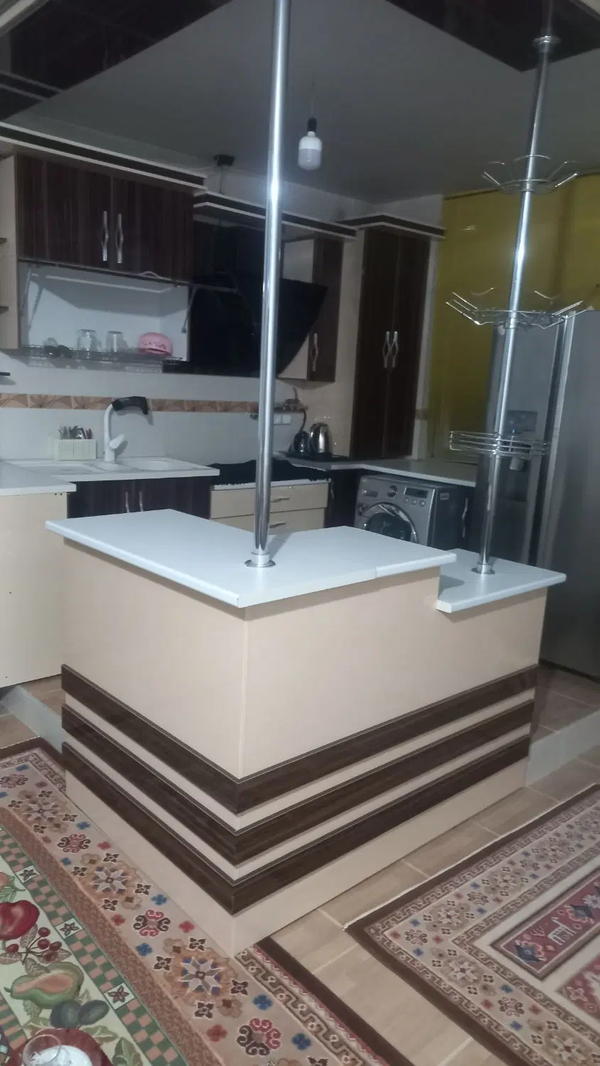 رهن واجاره مسکونی طبقه همکف پشت سایپا خ بقیه الله