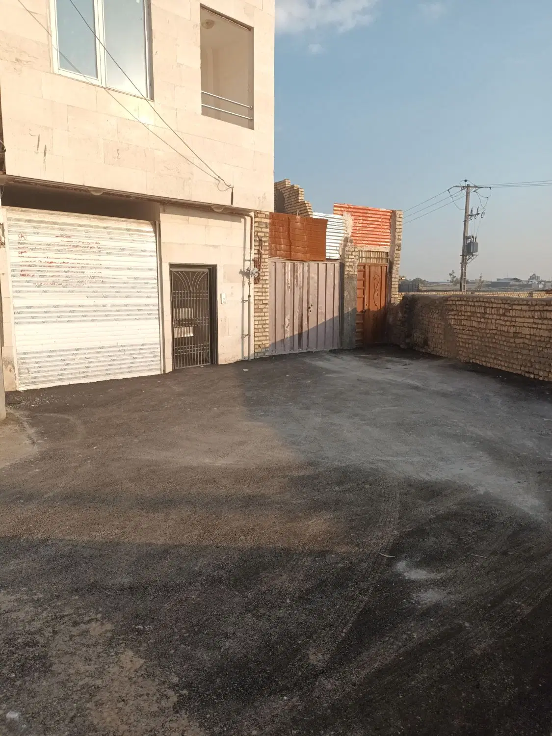 اجاره کارگاه ۱۲۰ متری